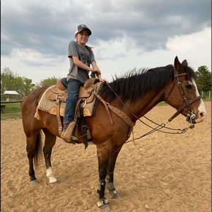 Meet your Posher, Ciara